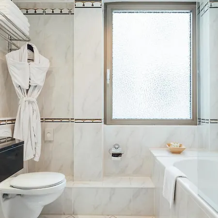 De France Hotel 4*